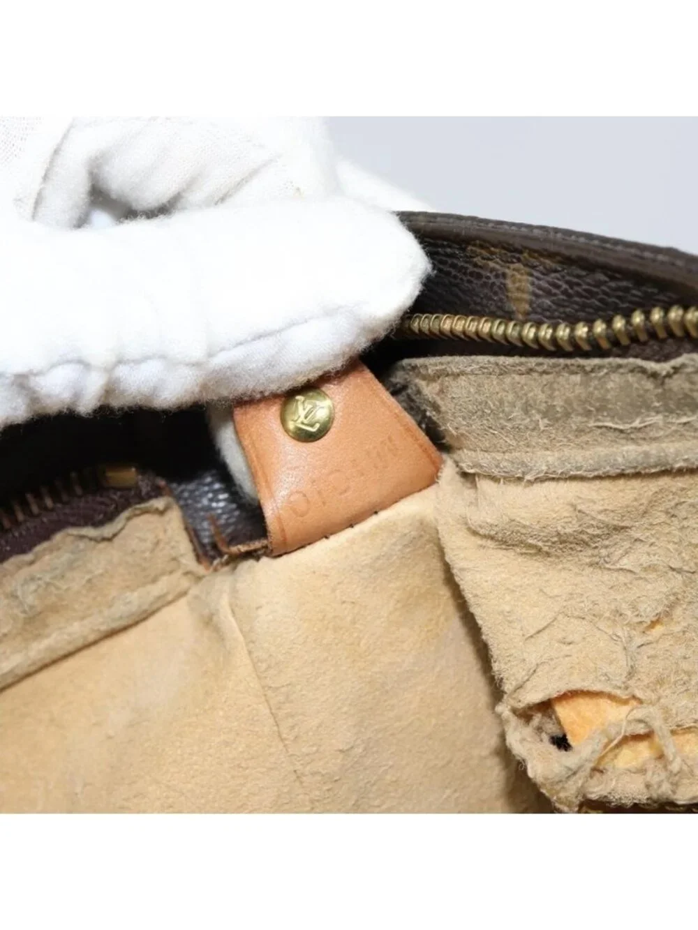 Authentic LOUIS VUITTON Monogram Looping GM Shoulder Bag M51145 LV - Picture 4 of 16